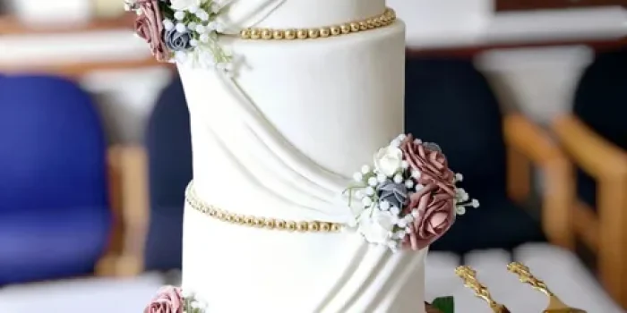 Wedding cake Ipswich Suffolk